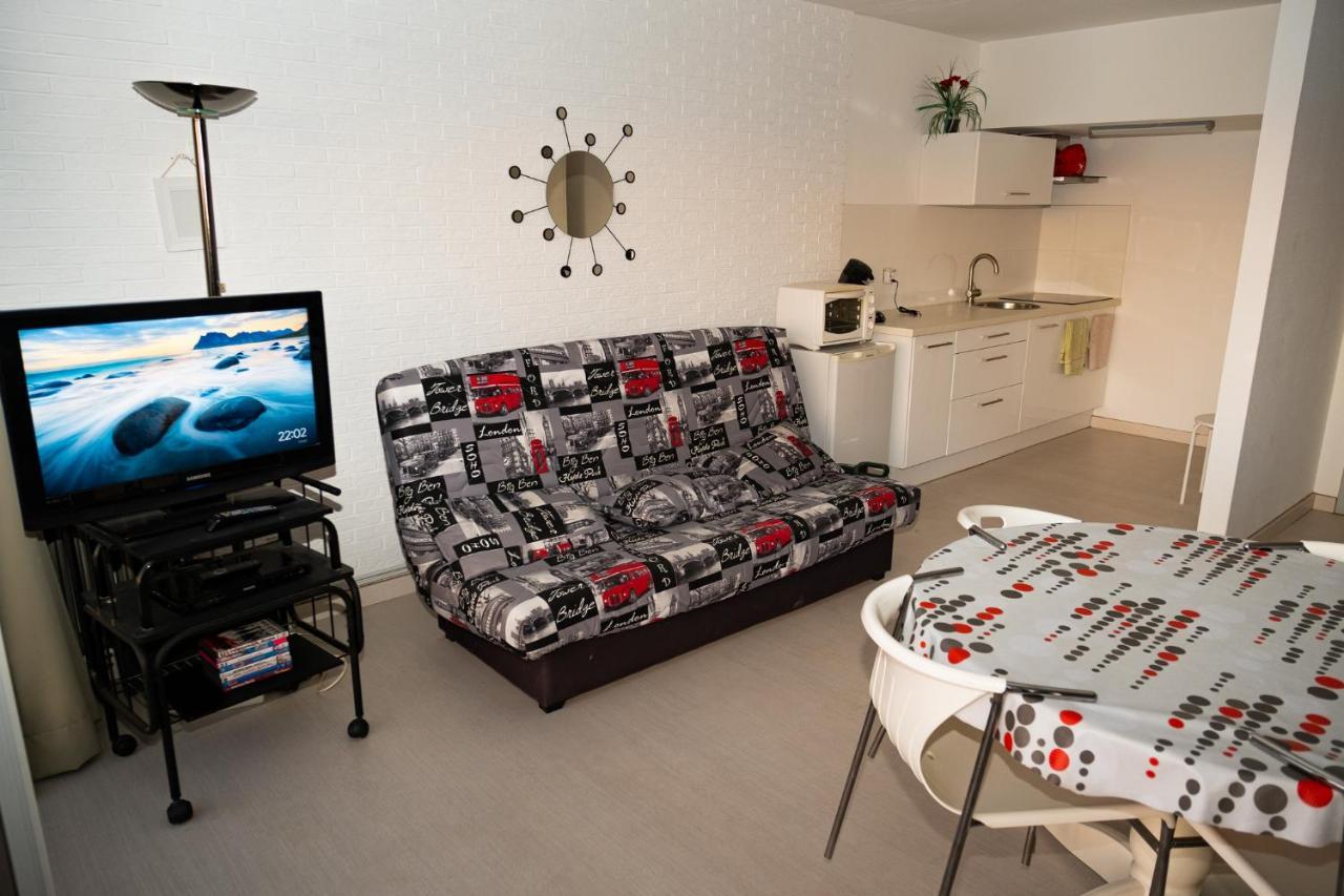 Moderne Studio Met Zeezicht Naast Casino Blankenberge Exterior foto